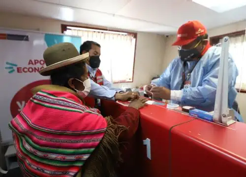 Habitantes de diversas comunidades nativas y centros poblados de Loreto, Ucayali y Puno acceden a diversos servicios financieros gracias a las plataformas PIAS del Midis. ANDINA/Difusión