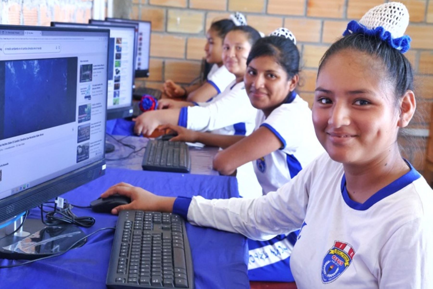 MTC mejora velocidad de Internet en instituciones públicas de Ayacucho y Huancavelica