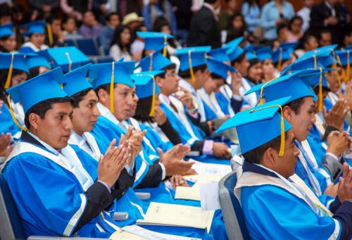 Pronabec convocó en Cajamarca a profesionales de esta región a participar del crédito Maestría 2025. La inscripción para postular a un crédito vence este domingo 13 de julio.