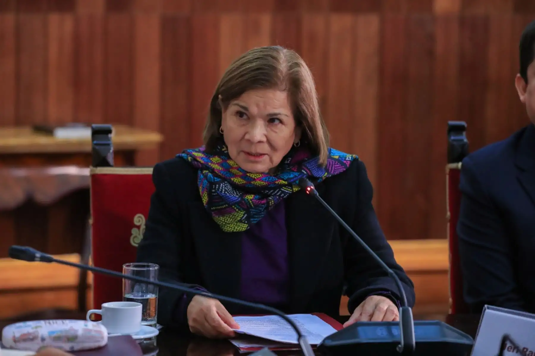 La presidenta de la República, Dina Boluarte, recibió esta mañana en Palacio de Gobierno a la rectora de la Universidad Nacional Mayor de San Marcos, Jerí Ramón, con el propósito de coordinar acciones para fortalecer la calidad académica de la Decana de América y promover la investigación científica en el ámbito universitario. Foto: ANDINA/Presidencia