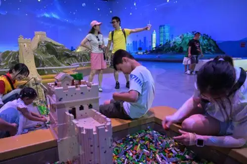 La embajada explica que los ciudadanos con pasaporte ordinario que viajen a China por motivos de negocios, turismo, visita familiar, intercambio y tránsito, con una estancia que no exceda 30 días, podrán ingresar sin visado. AFP