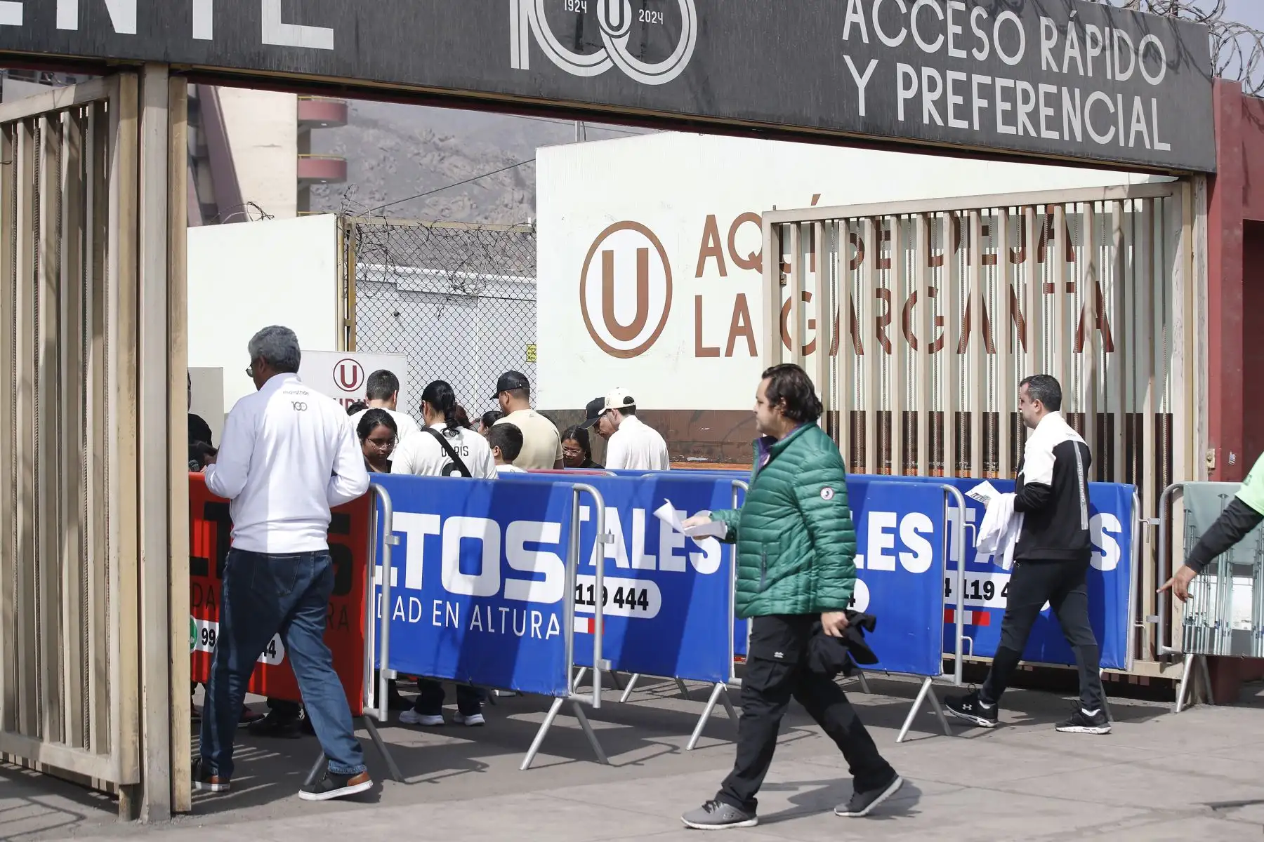 Imágenes previas al partido entre Universitario de Deportes y Los Chankas que definirá al campeón del Torneo Apertura de la Liga1 2025 en el Estadio Monumental.
Foto: ANDINA/ Eddy Ramos
