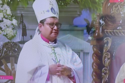Monseñor Contreras, primer obispo nombrado por León XIV, fue ordenado en el Callao. Foto: Captura TV