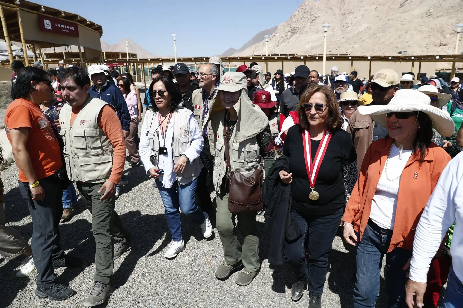 La directora de la Zona Arqueológica Caral, Ruth Shady, presentó a las autoridades políticas, comunidad científica y al público en general a Peñico, nuevo sitio arqueológico asociado a la civilización Caral, con más de 3,800 años de antigüedad, ubicada en el valle de Supe, en Lima región. Foto: ANDINA/Daniel Bracamonte