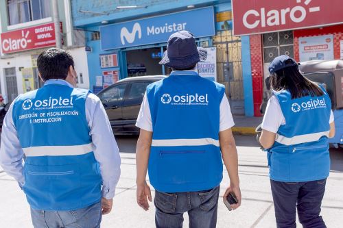 Osiptel capacita al personal de atención al usuario de las empresas de telecomunicaciones. Foto: Cortesía.