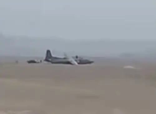 Avión de la Marina de Guerra sufre desperfecto en aeródromo de San Juan de Marcona, en la provincia iqueña de Nasca.