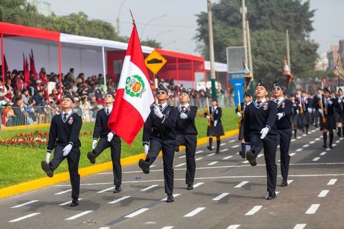 La Municipalidad de La Molina realizó este fin de semana su tradicional Desfile Cívico-Escolar y Pasacalle 2025,