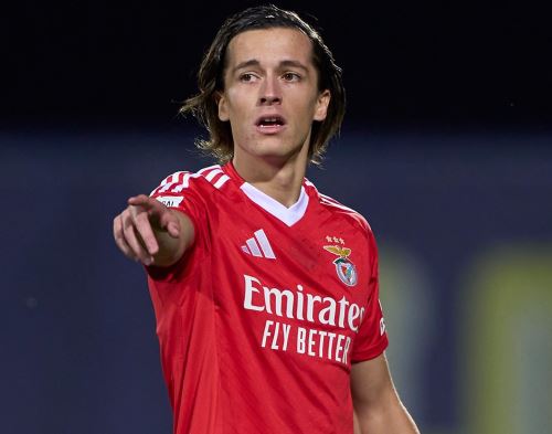 Álvaro Carreras fichó por el Real Madrid