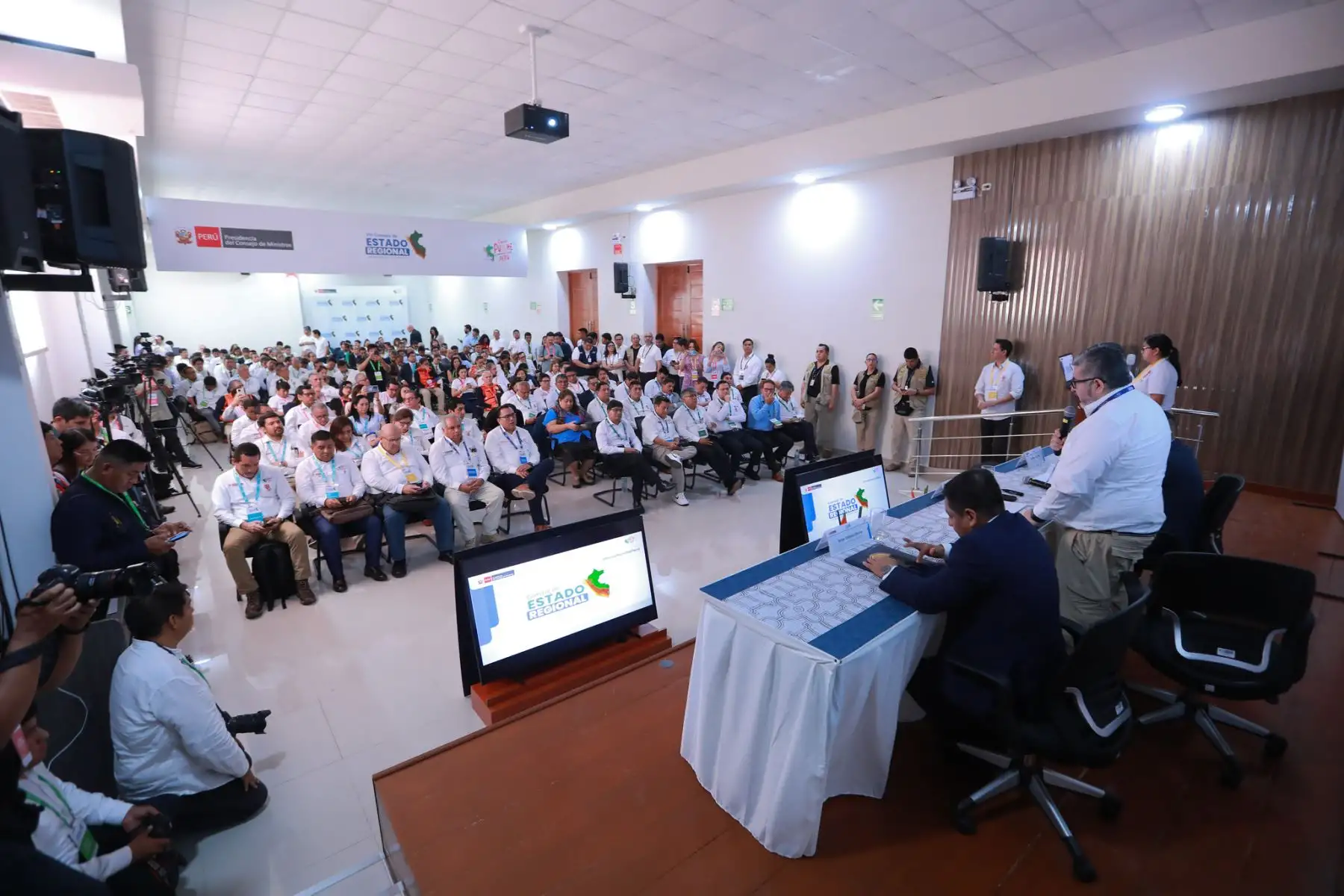 En la región Loreto se realizó el VIII Consejo de Estado Regional el lunes 14 de julio de 2025, con la participación de gobernadores regionales y del ministro de Salud, César Vásquez, cuya cartera dio viabilidad a diferentes proyectos de salud. Foto: Minsa