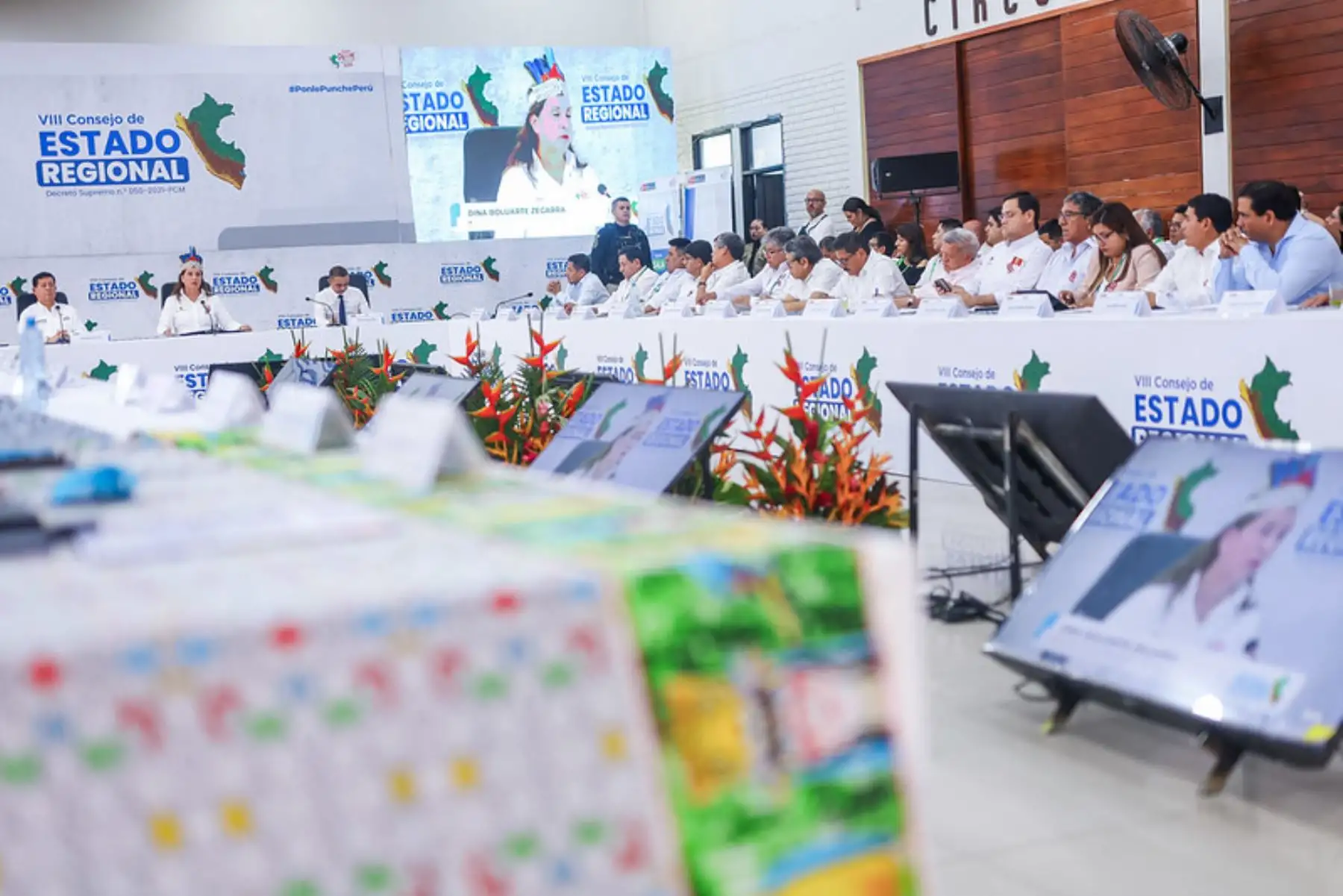 La presidenta de la república, Dina Boluarte, preside el VIII Consejo de Estado Regional, que se desarrolla en la ciudad de Iquitos, capital de la región Loreto, con la participación de alrededor de 16 gobernadores regional. Foto: ANDINA/ Prensa Presidencia