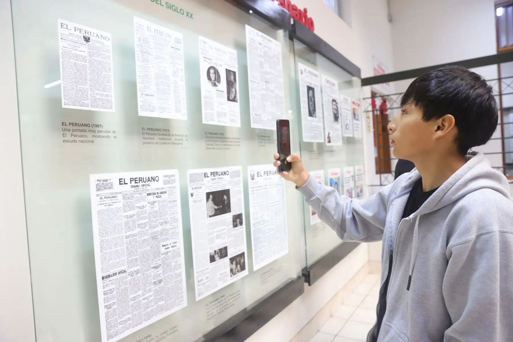 Estudiantes  de la Universidad Nacional José Faustino Sánchez Carrión de Huacho participaron de la iniciativa Vive Andina, donde destacados periodistas de la Agencia de Noticias Andina compartieron sus experiencias y conocimientos. 
Foto: ANDINA/Melina Mejía