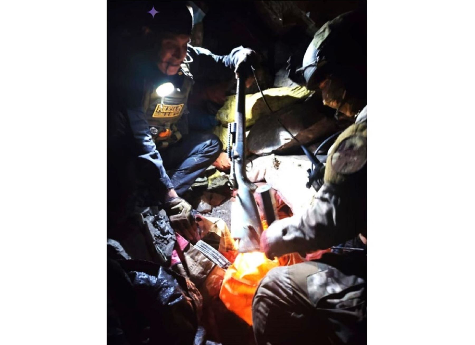 Efectivos de la III Región Policial La Libertad ejecutaron un operativo contra la minería ilegal en la provincia de Pataz que culminó con la incautación de explosivos, armamento y municiones.  ANDINA/Difusión