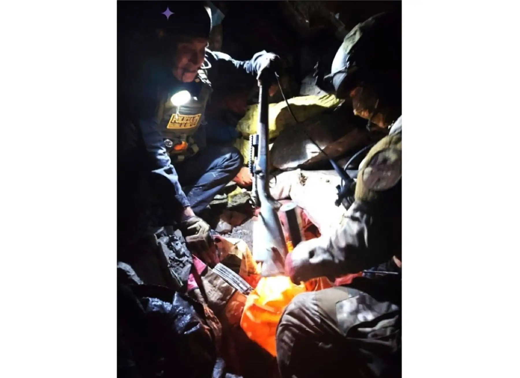 Efectivos de la III Región Policial La Libertad ejecutaron un operativo contra la minería ilegal en la provincia de Pataz que culminó con la incautación de explosivos, armamento y municiones.  ANDINA/Difusión
