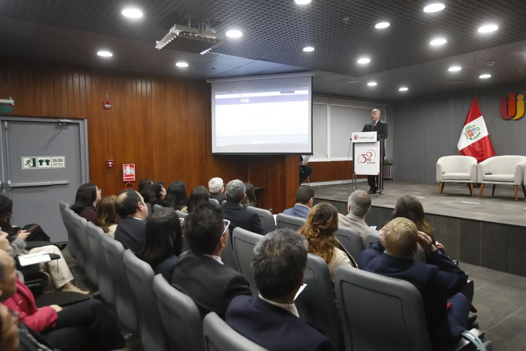 Indecopi presenta el nuevo Portal de Eliminación de Barreras Burocráticas, que ahora incorpora el Radar de Barreras, una herramienta digital que permite a la ciudadanía visualizar en tiempo real las barreras burocráticas identificadas. Foto: ANDINA/Eddy Ramos