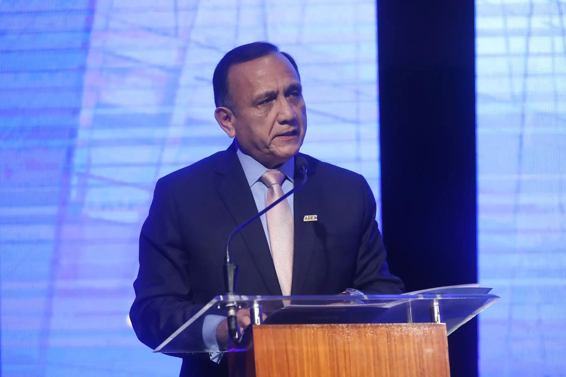 ADEX saluda juramentación de nuevos ministros y plantea etapa de diálogo y cooperación