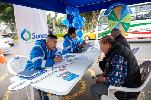 Oficina itinerante de Sunass. Foto: Cortesía.