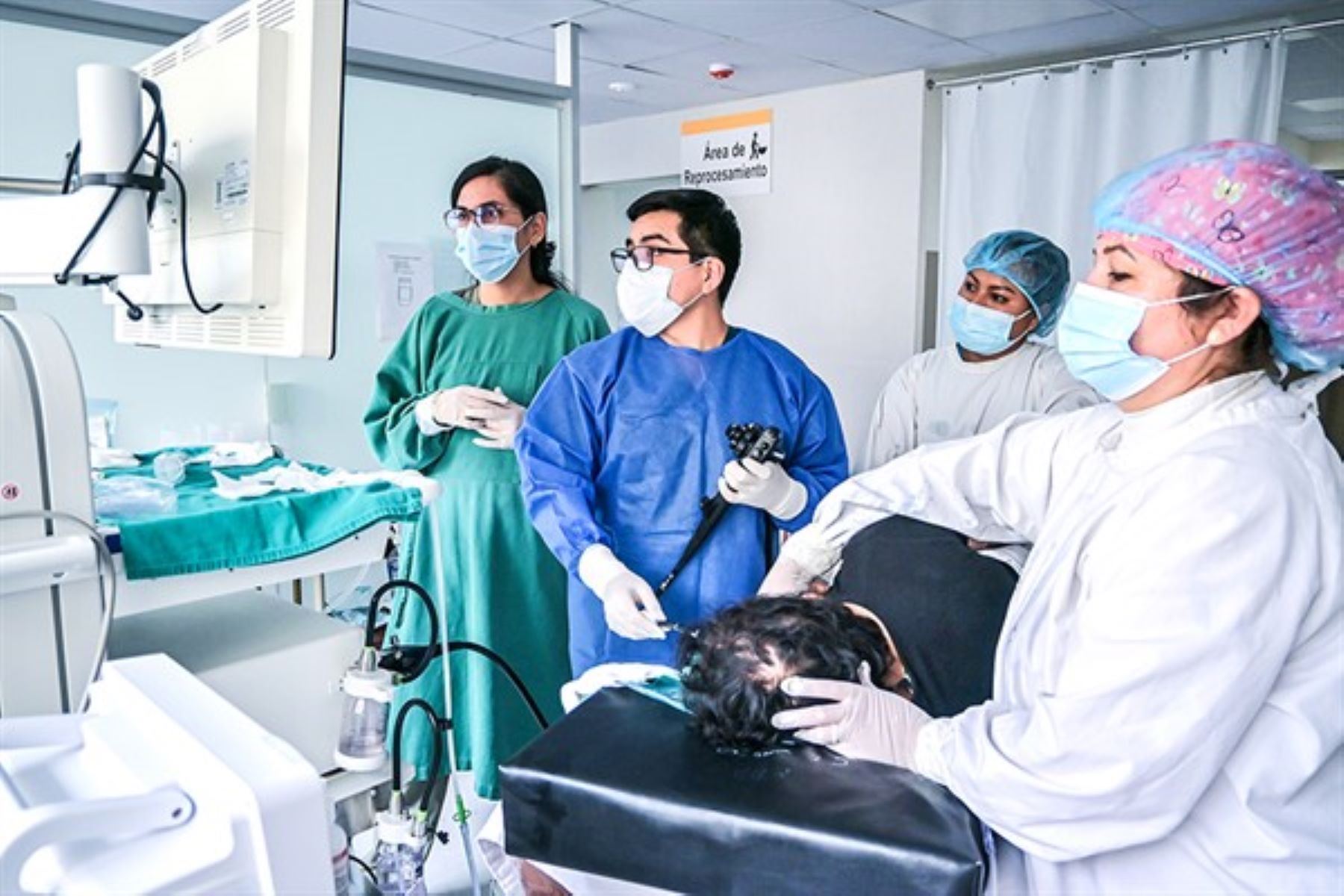 Minsa lanza concurso de ascenso para profesionales, técnicos y auxiliares asistenciales.Podrán postular hasta dos niveles superiores al que ocupan actualmente. Foto: ANDINA/Difusión
