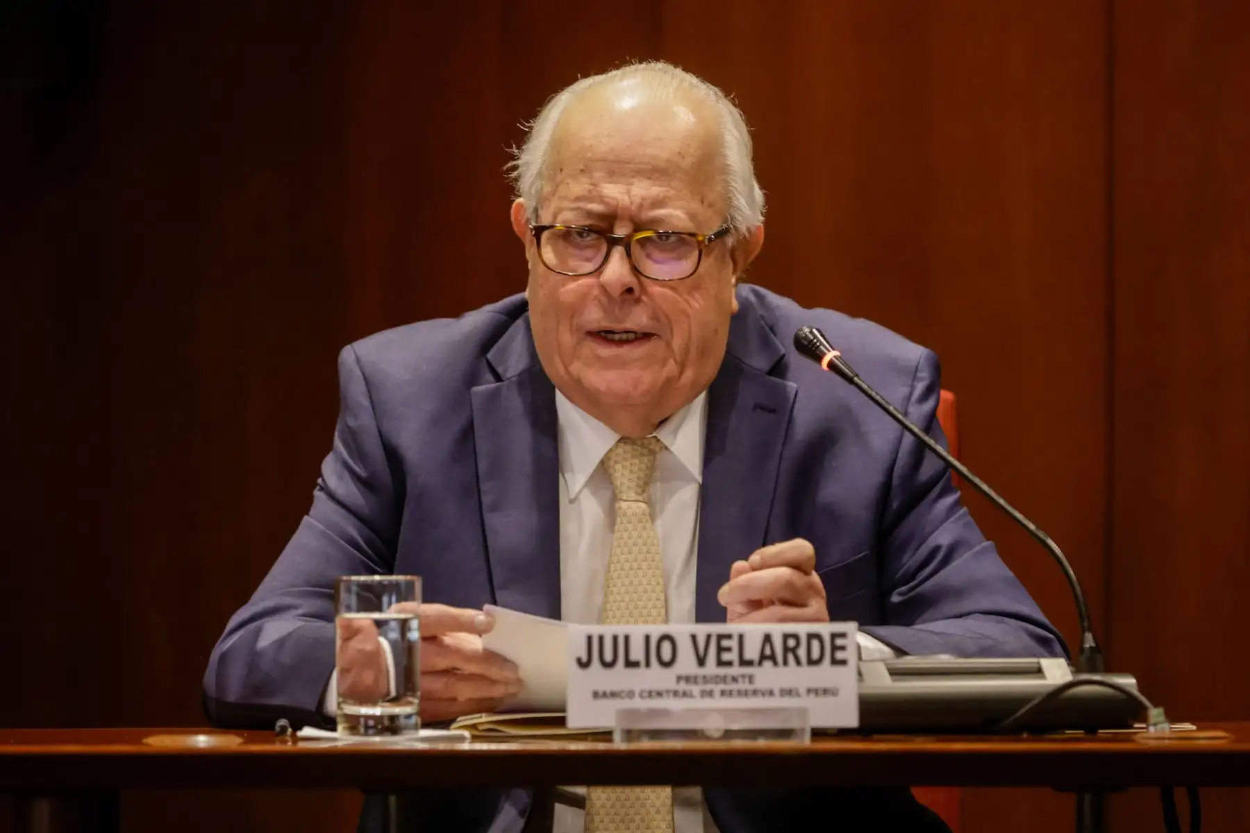 El Banco Central de Reserva del Perú puso en circulación la nueva moneda de S/ 1 alusiva a la cultura Vicús, como parte de la serie “Cerámica Precolombina Peruana”. Esta tercera emisión busca resaltar el patrimonio cultural nacional mediante un medio de pago de uso cotidiano. La moneda presenta una vasija con forma de pato crestado y se acuñaron 10 millones de unidades. Foto: ANDINA/Luis Iparraguirre