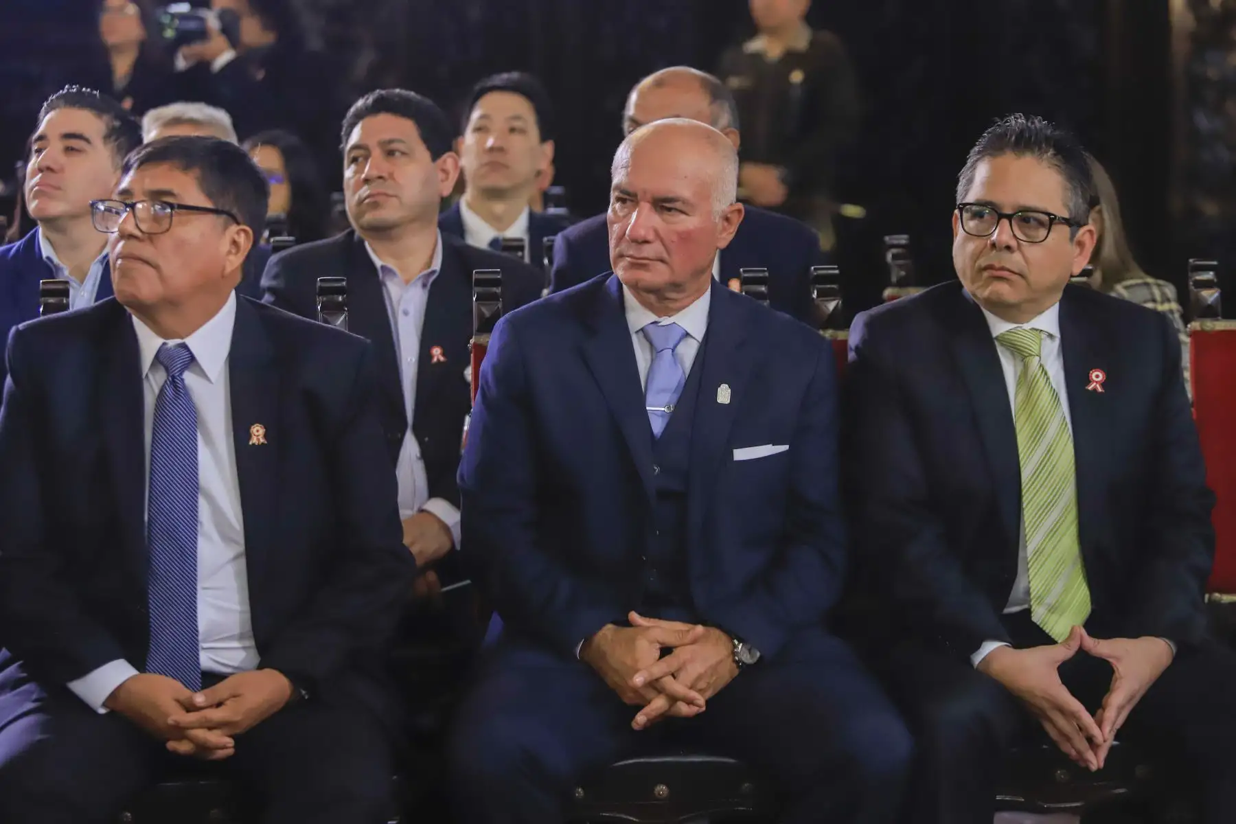 La presidenta de la república, Dina Ercilia Boluarte Zegarra, lidera la ceremonia de firma del contrato de concesión del proyecto PTAR Chincha, una obra para mejorar el tratamiento de aguas residuales en siete distritos de la provincia de Chincha. Foto: ANDINA/Prensa Presidencia