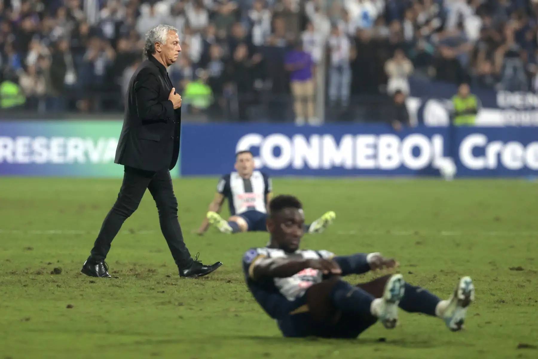 Alianza Lima se enfrenta al Gremio de Brasil en el partido por la Copa Sudamericana. Foto: ANDINA/Vidal Tarqui