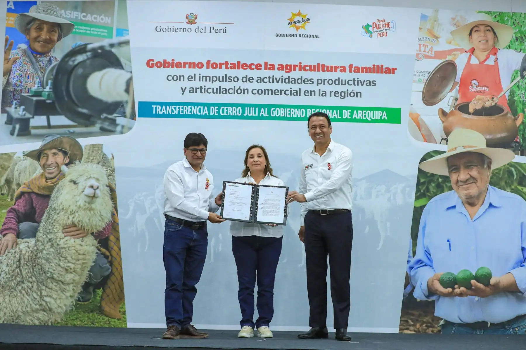 Presidenta Dina Boluarte en la ceremonia de transferencia del inmueble “CERRO JULI” al Gobierno Regional de Arequipa. Foto: ANDINA/Prensa Presidencia