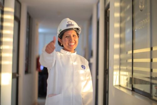 Pronabec: más de 46,400 beneficiarios ya cumplieron su servicio al Perú. Foto: ANDINA/Difusión.