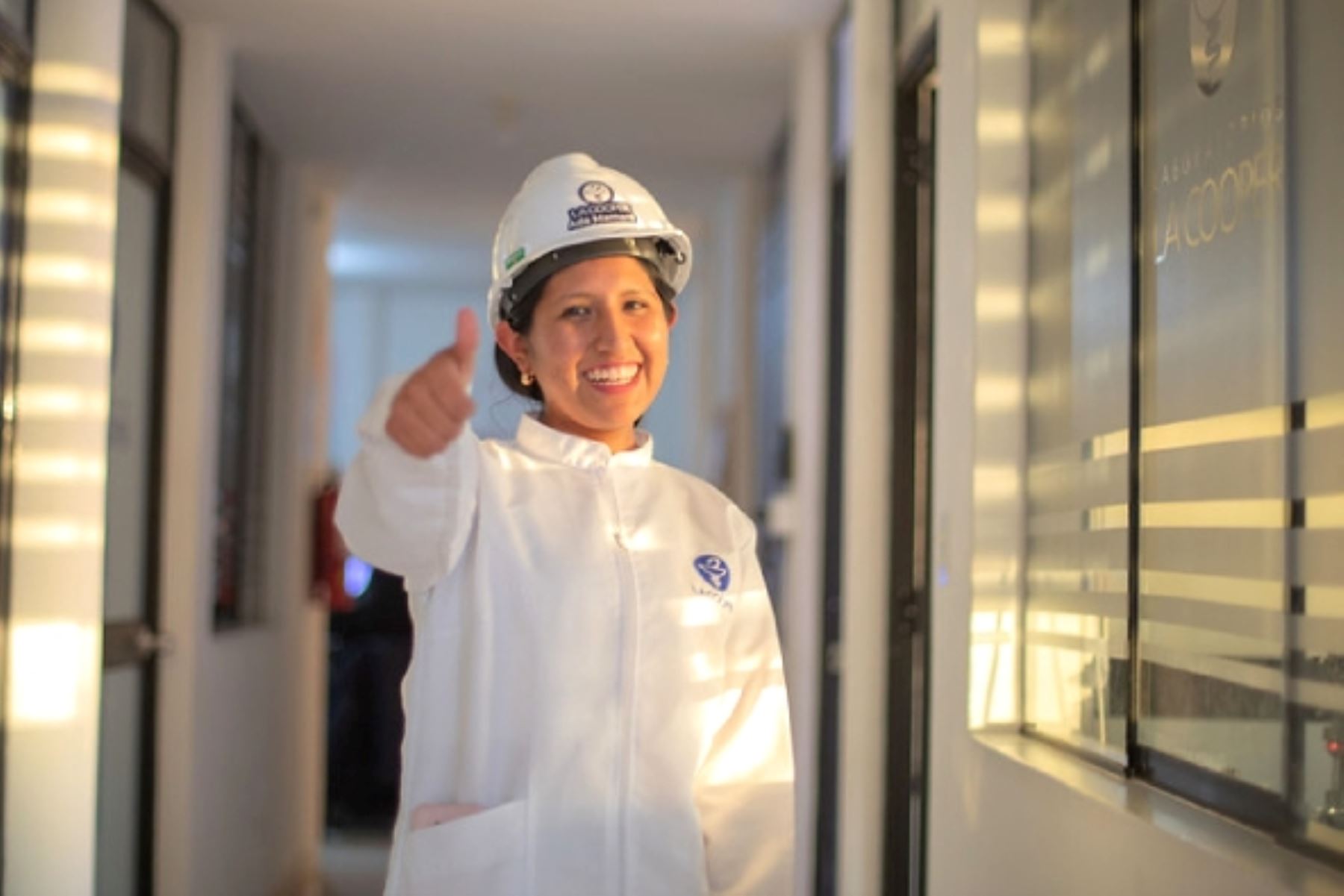 Pronabec: más de 46,400 beneficiarios ya cumplieron su servicio al Perú. Foto: ANDINA/Difusión.