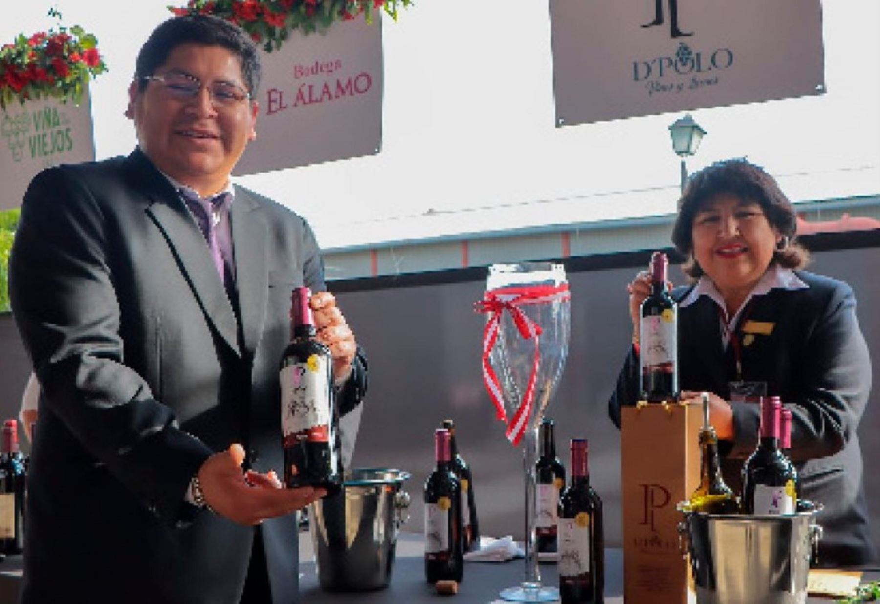 Vino tinto de Tacna gana concurso y es reconocido como el mejor del Perú en certamen que se desarrolla en Lima. ANDINA/Difusión