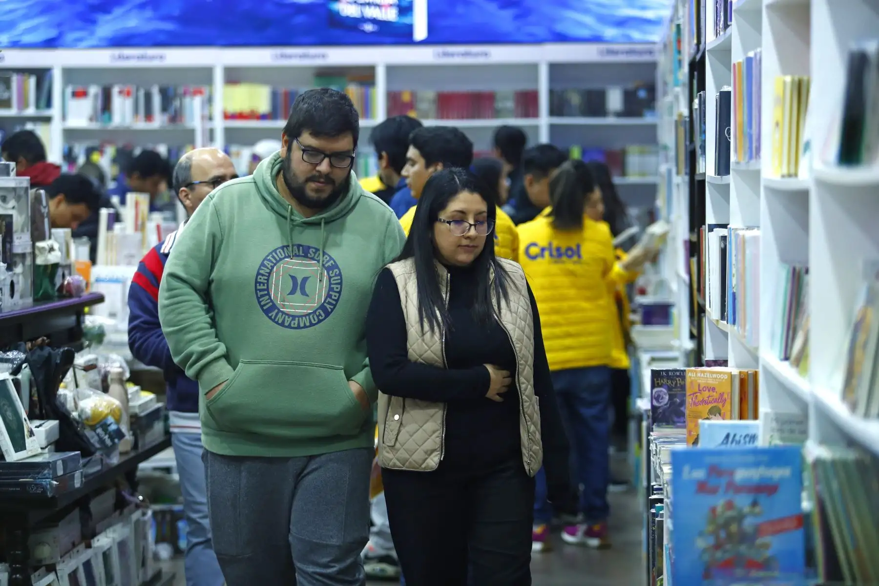 Masiva asistencia de público de todas las edades durante el primer día de la 29 Feria Internacional del Libro FIL Lima 2025, que como todos los años se realiza en el parque Próceres de la Independencia de Jesús María, y abrirá sus puertas al público hasta el 6 de agosto. Foto: ANDINA/Daniel Bracamonte