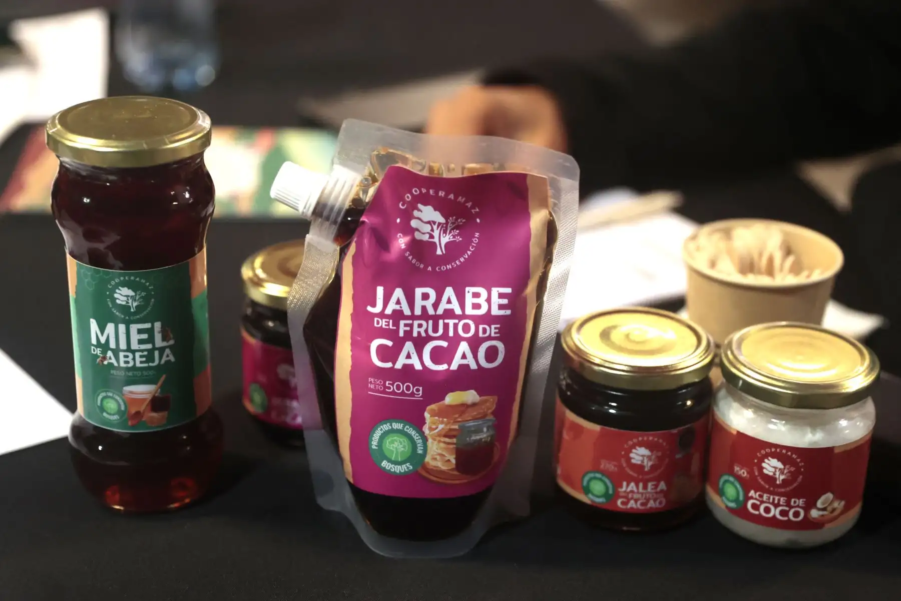 El ministro de la Producción, Sergio González participa en la inauguración de la Rueda de Negocios Nacional de la XVI edición del Salón del Cacao y Chocolate en el Centro de Convenciones de Lima. 
Foto: ANDINA/ Vidal Tarqui