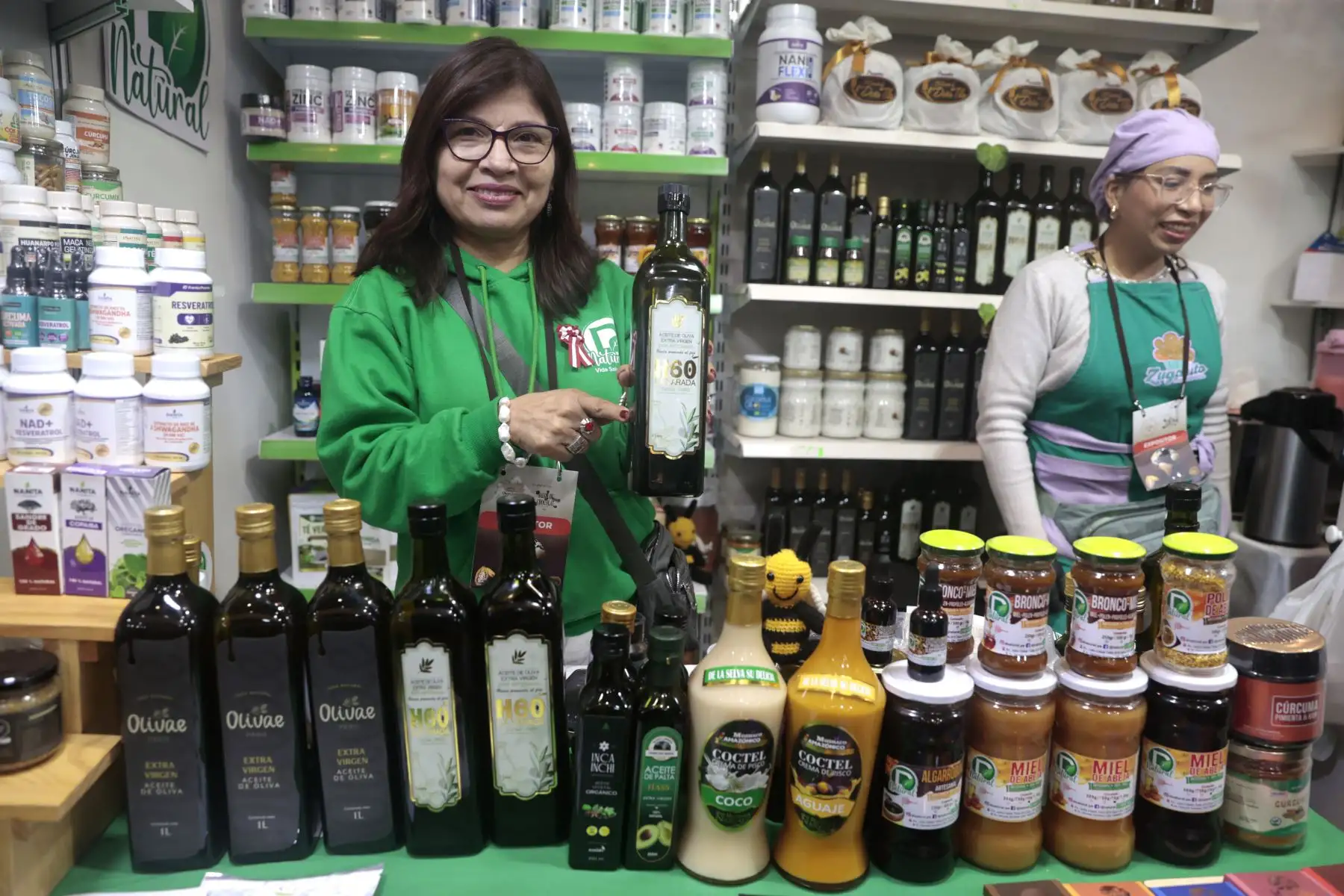 Con gran entusiasmo se realiza la inauguración de la Rueda de Negocios Nacional de la XVI edición del Salón del Cacao y Chocolate en el Centro de Convenciones de Lima.  
Foto: ANDINA/ Vidal Tarqui