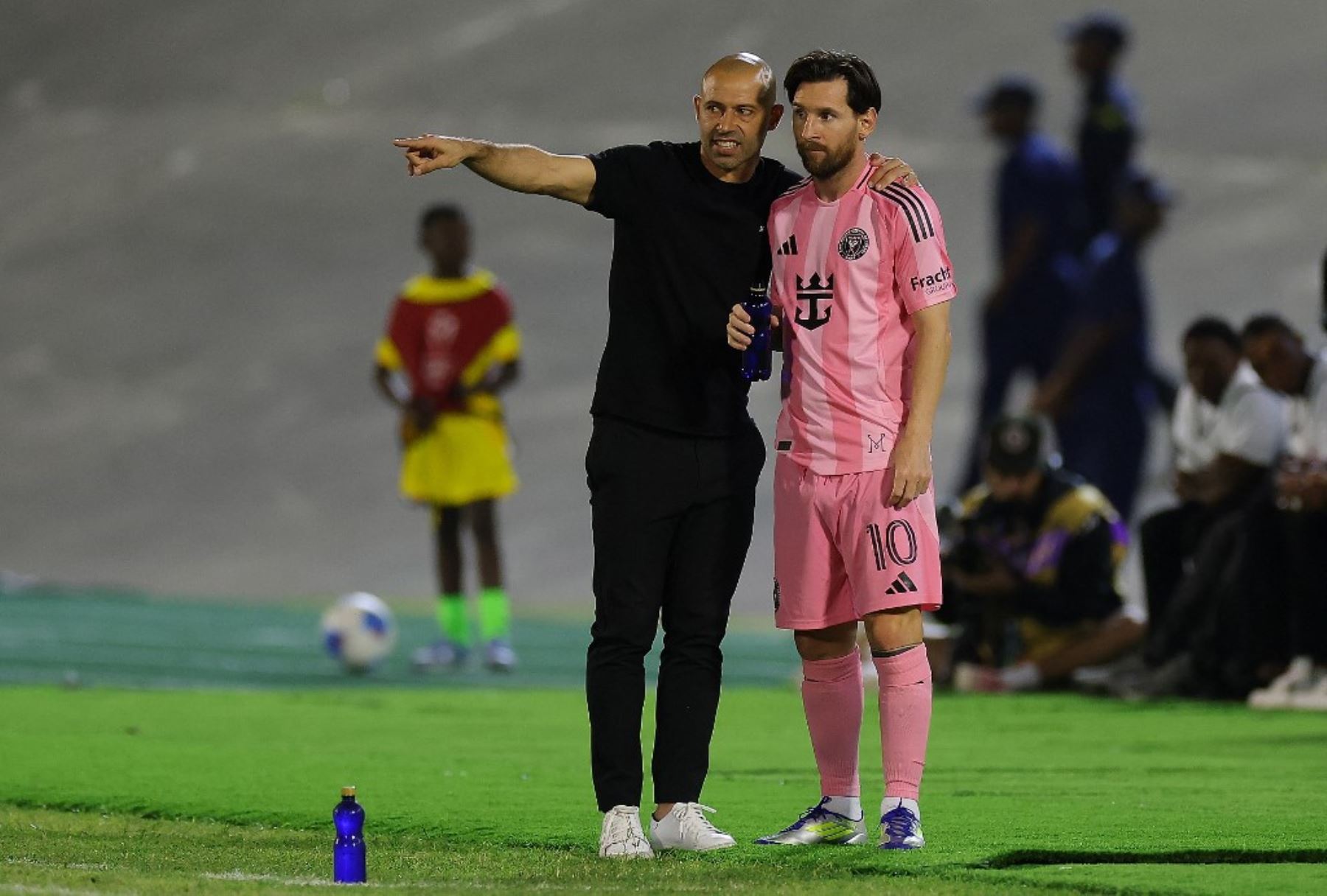 Javier Mascherano resaltó el aporte de Lionel Messi en el deporte mundial