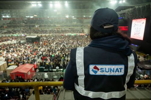 Sunat supervisó ventas de alimentos y bebidas en concierto de Chayanne. Foto: Cortesía.