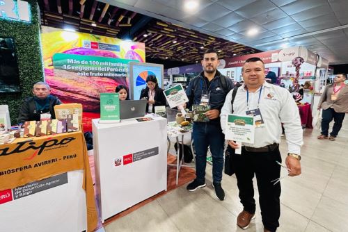 Serfor expone sobre los derechos de uso de los bosques, en el Salón del Cacao y Chocolate 2025. Foto: Cortesía.