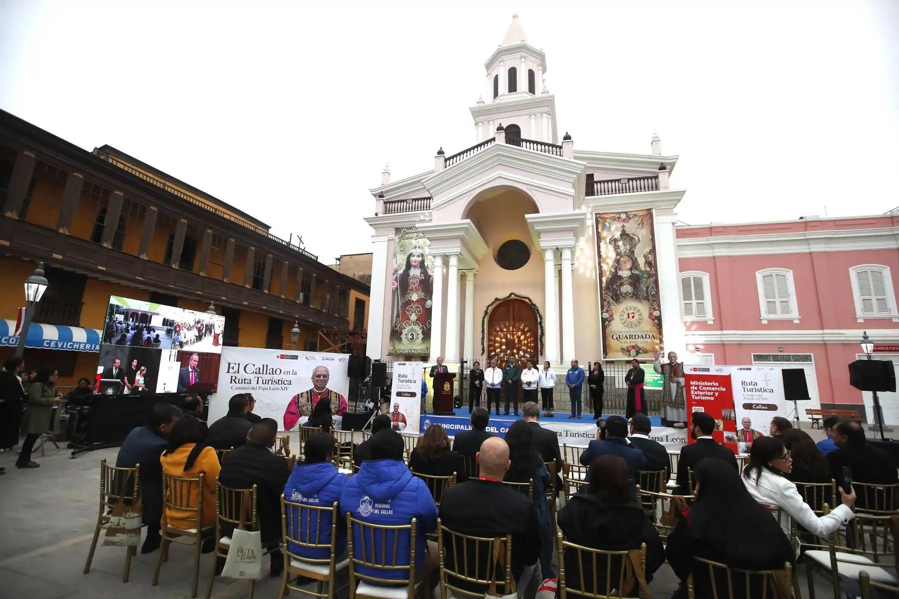 Ministros de los sectores: Agricultura, Ambiente,  Interior y Relaciones Exteriores participan en el lanzamiento  de la Ruta Turística " Caminos del Papa León XIV " en una ceremonia especial donde participan las regiones del Callao, Lambayeque, La Libertad y Piura. En la imagen. el Canciller Elmer Schialer.
Foto: ANDINA/Eddy Ramos