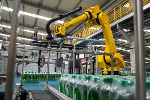 La robótica ayuda a incrementar la productividad y calidad en la industria. Foto: Cortesía.