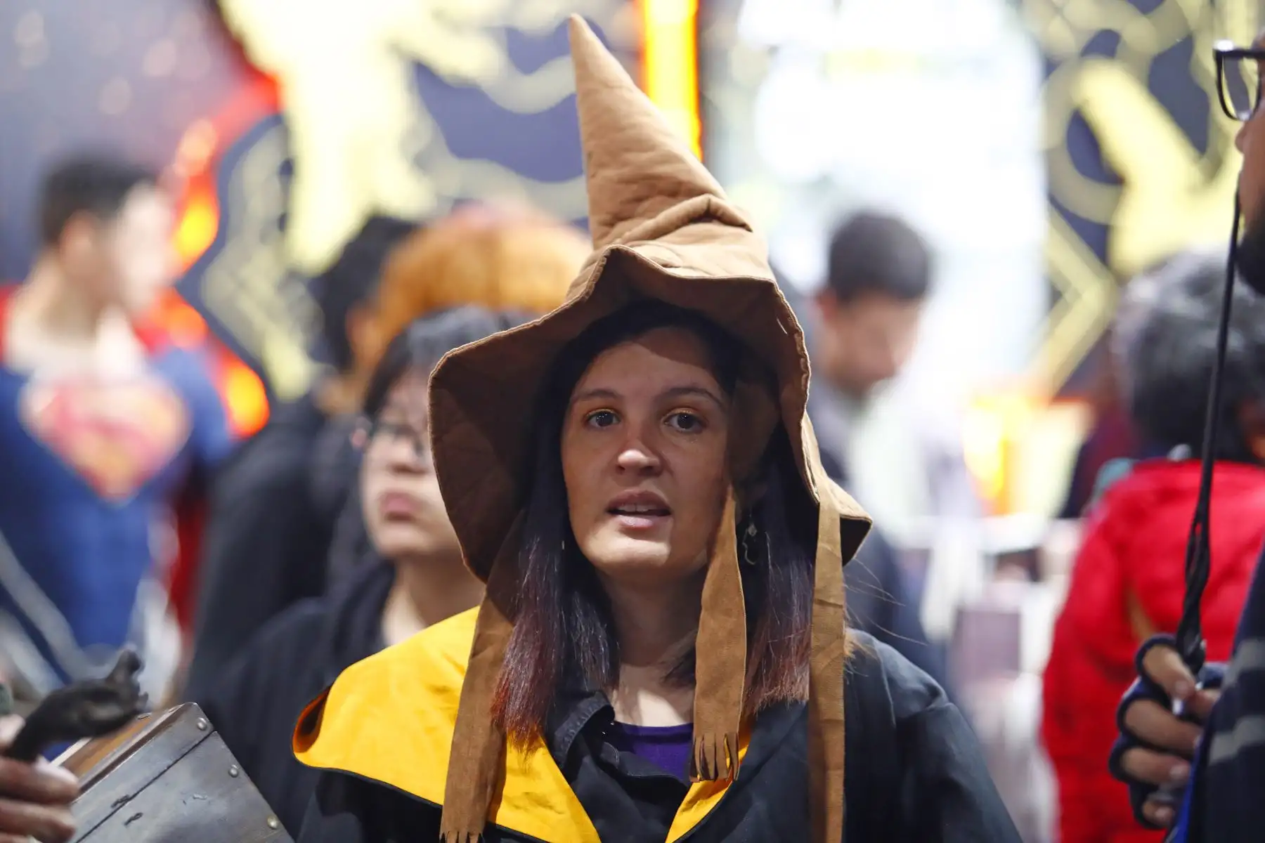 En el sexto día de la Feria Internacional del Libro FIL Lima 2025, se observan diversas manifestaciones de la cultura geek tales como los superhéroes y personajes de ciencia ficción, de los cómics y el anime. Foto: ANDINA/Daniel Bracamonte