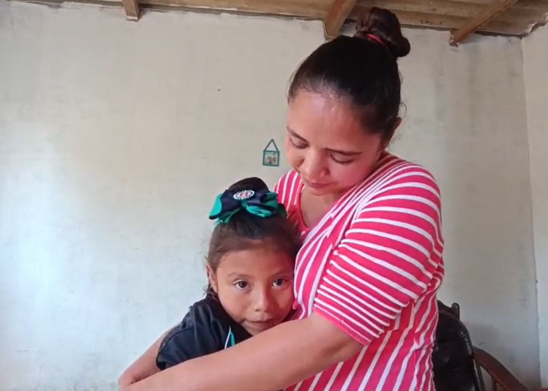 Yolanguie Kristhell , una niña de solo ocho años de edad, será la encargada de cantar el himno nacional en la ceremonia que se realizará en la plaza principal de Pataz este lunes 28 de julio. ANDINA/Difusión