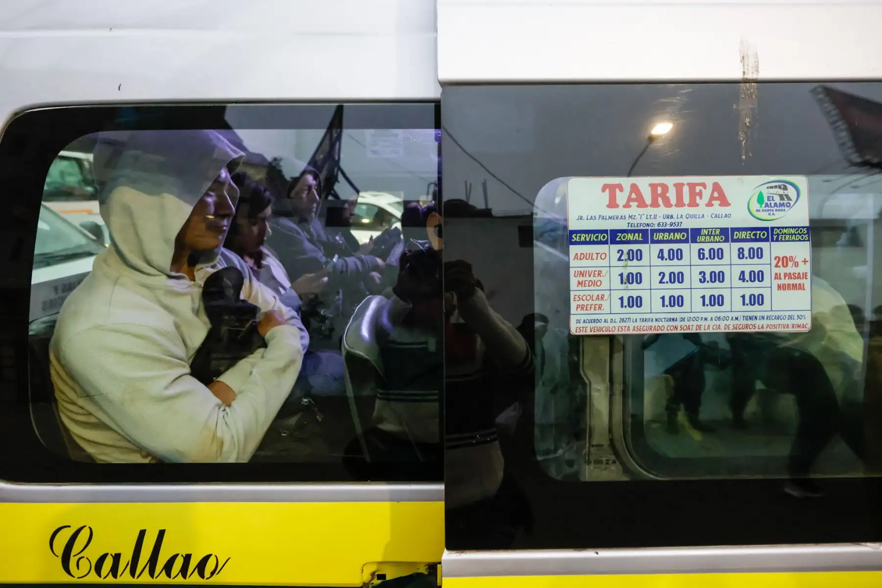 Transporte público se desarrolla con normalidad en medio del paro convocado por un grupo transportistas, mientras que la presencia policial garantiza la seguridad y el orden en diversos puntos de Lima. Desde tempranas horas, efectivos de la Policía Nacional resguardan a los ciudadanos, asegurando la libre circulación. Foto: ANDINA/Luis Iparraguirre