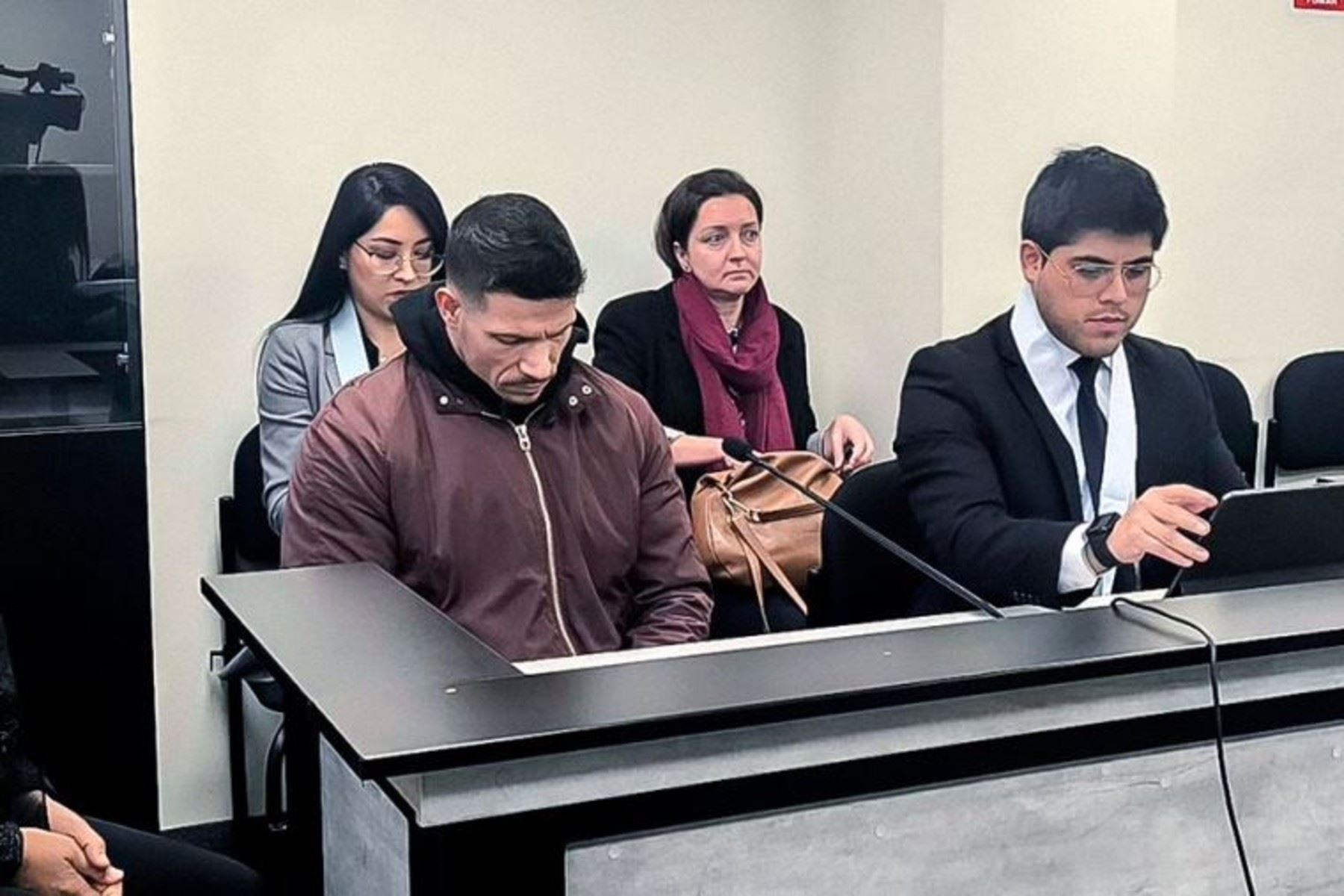 Sentencian a bailarín húngaro por tocamientos indebidos a dos años y seis meses de prisión suspendida. El sujeto realizó, en plena función, tocamientos a Korina Rivadeneira. Foto: ANDINA/Difusión