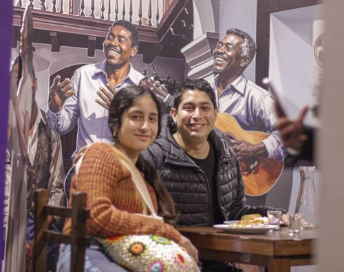 Nicomedes Santa Cruz en la FIL 2025: muestra expositiva celebra el centenario del maestro