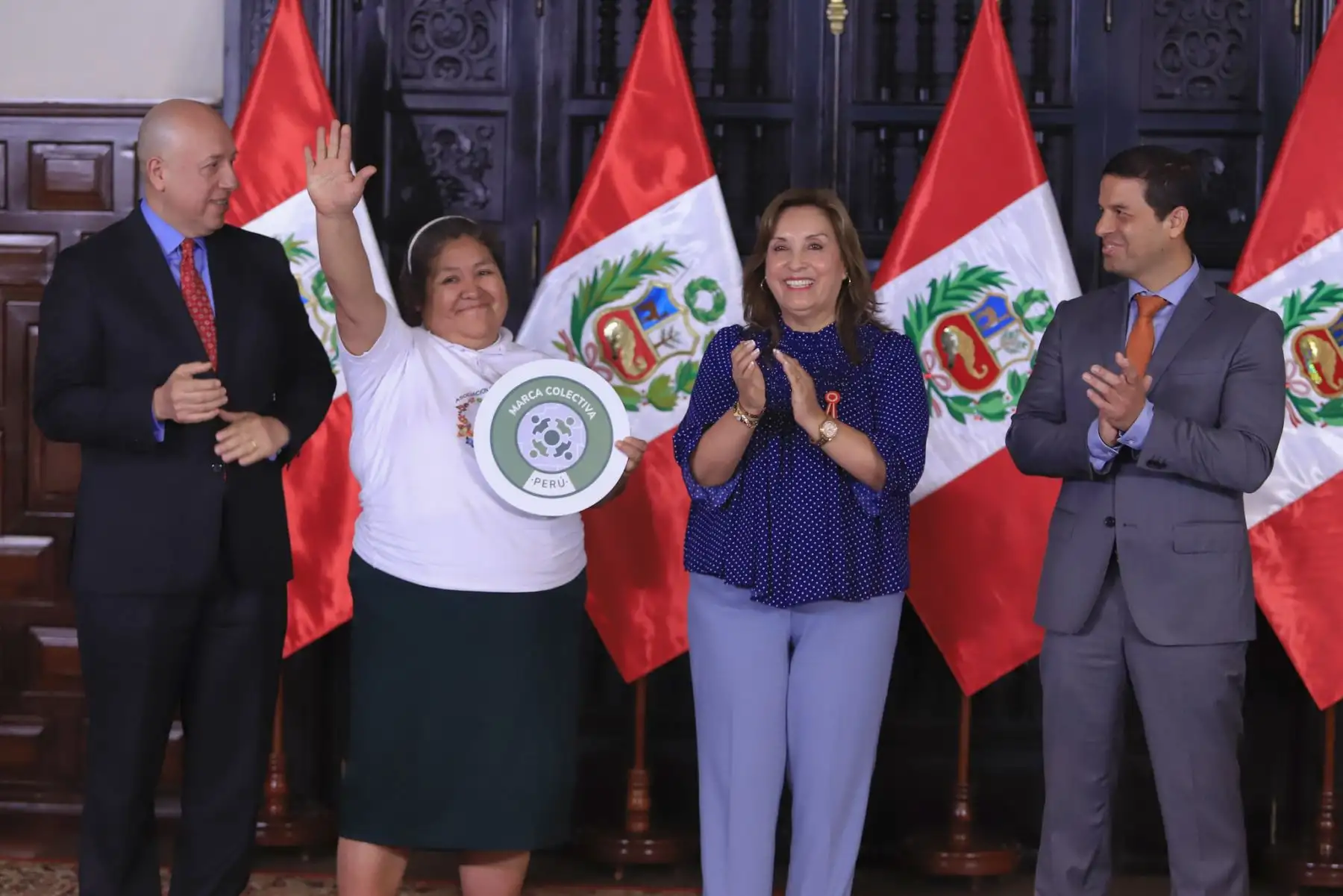 INDECOPI ha creado cuatro  símbolos o sellos oficiales para
identificar y promocionar productos o preparaciones alimenticias
que cuentan con denominación de origen, indicación geográfica,
marca colectiva o especialidad tradicional garantizada. Foto: ANDINA/Prensa Presidencia