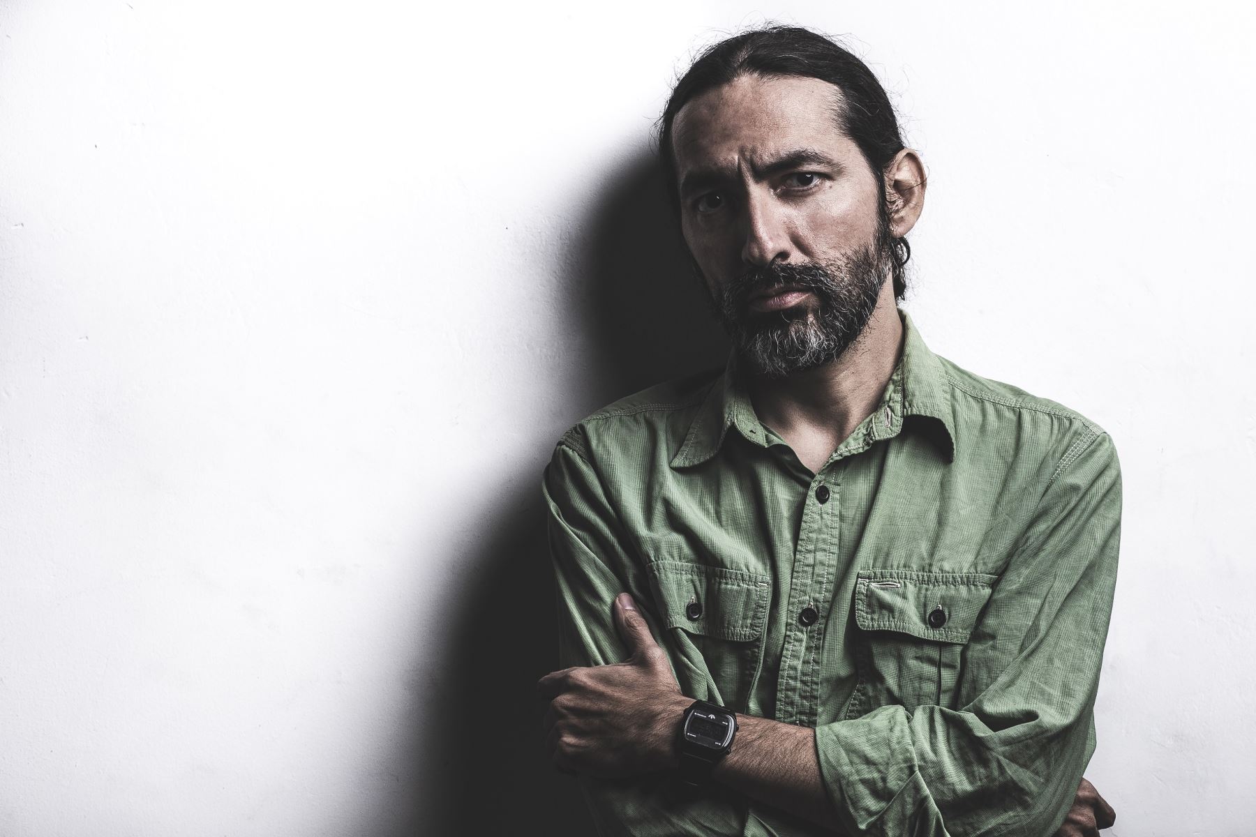 FIL Lima: Stuart Flores presenta "Preludio a los delirios de un joven pianista sin cabeza".