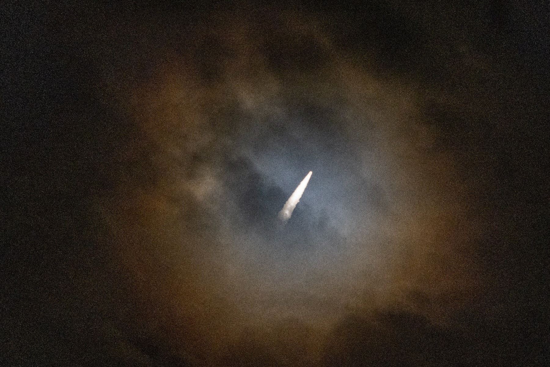 El 25 de julio de 2025, Arianespace puso en órbita con éxito los satélites CO3D de Airbus Defence and Space, así como el satélite MicroCarb del CNES, con un cohete Vega C. Foto: AFP