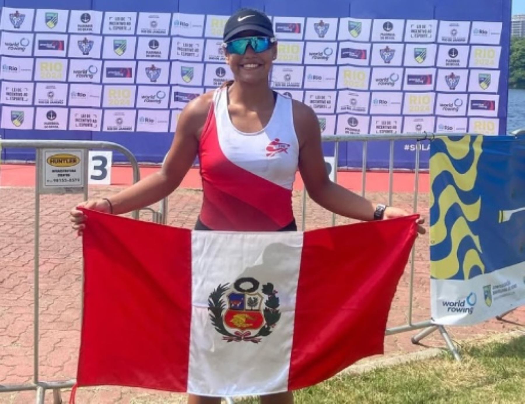 Luciana Zegarra