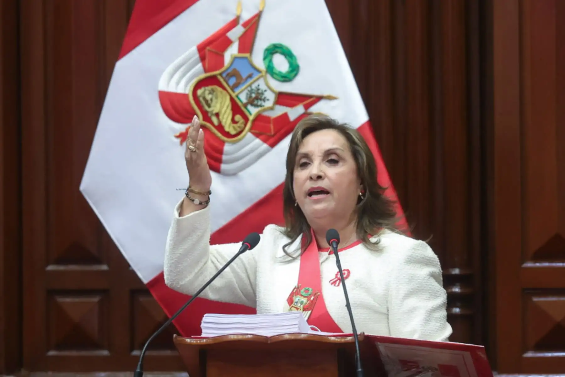 La presidenta Dina Ercilia Boluarte Zegarra se dirige al país en un mensaje a la Nación como parte de las actividades previstas con ocasión del 204° Aniversario de la Proclamación de la Independencia Nacional.Foto: ANDINA/ Juan Carlos Guzman