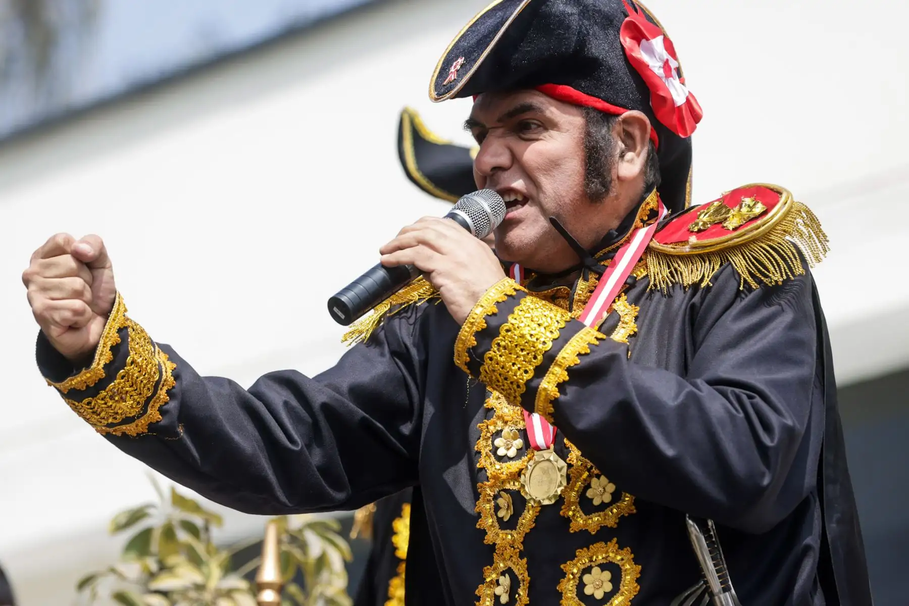 En la sede Huachipa del Parque de las Leyendas se llevó a cabo la escenificación del “Sueño de San Martín y Proclamación de la Independencia”, como parte de las celebraciones por Fiestas Patrias. La actividad incluyó una representación teatral con personajes históricos y fue presenciada por decenas de familias en un ambiente patriótico. Foto: ANDINA/Luis Iparraguirre