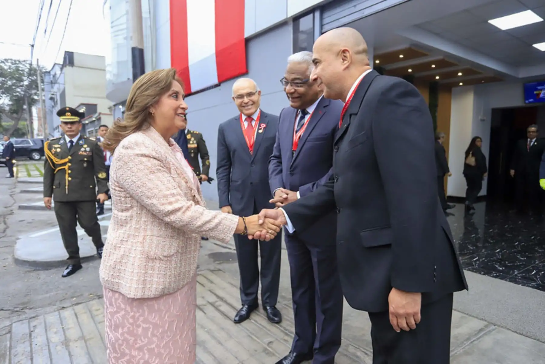 La presidenta Dina Boluarte Zegarra participó en la XX Ceremonia de Acción de Gracias por el Perú, un evento organizado en el marco de las Fiestas Patrias para orar por la paz, la unidad y el desarrollo del país. Foto: ANDINA/Prensa Presidencia