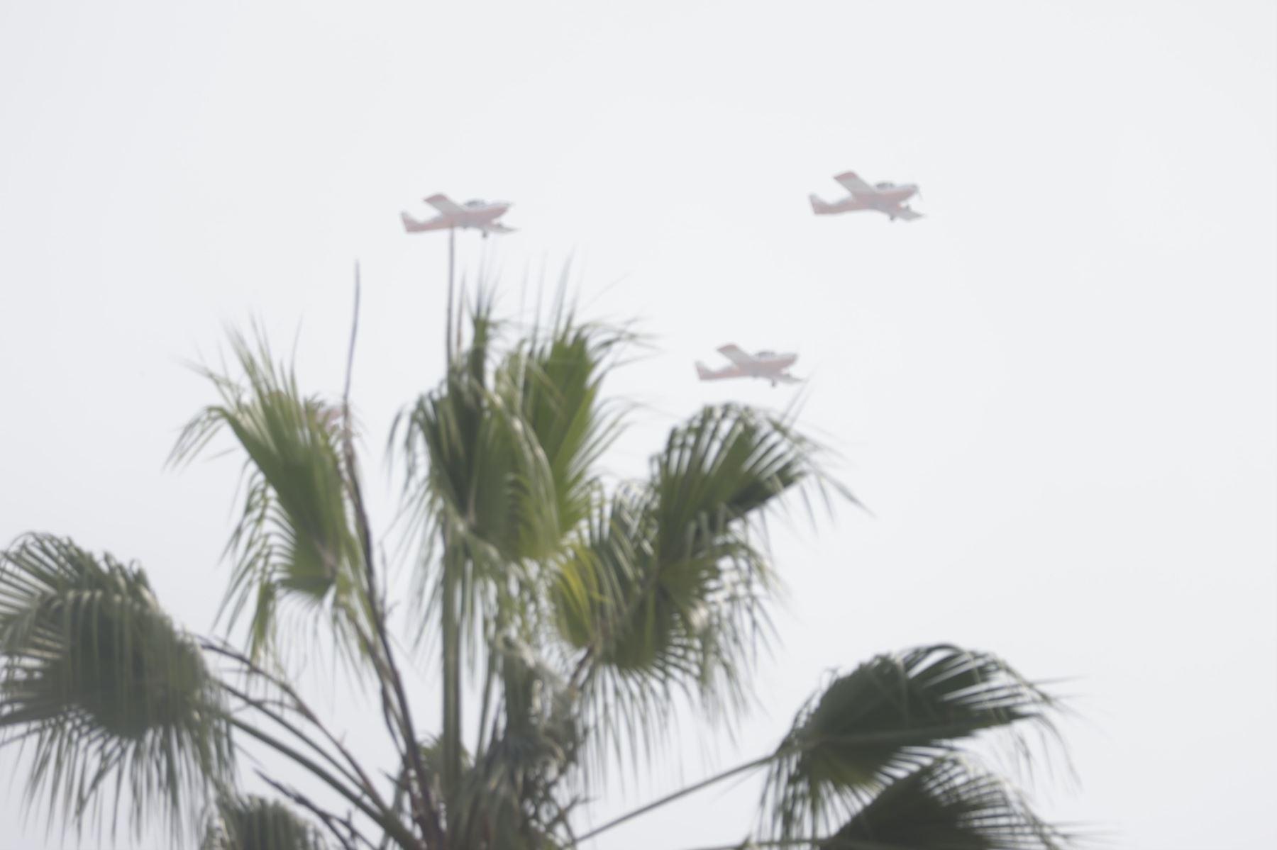 La FAP desfiló con gallardía y emocionó al público con su sobrevuelo en la Parada Militar. Foto: ANDINA/Vidal Tarqui.