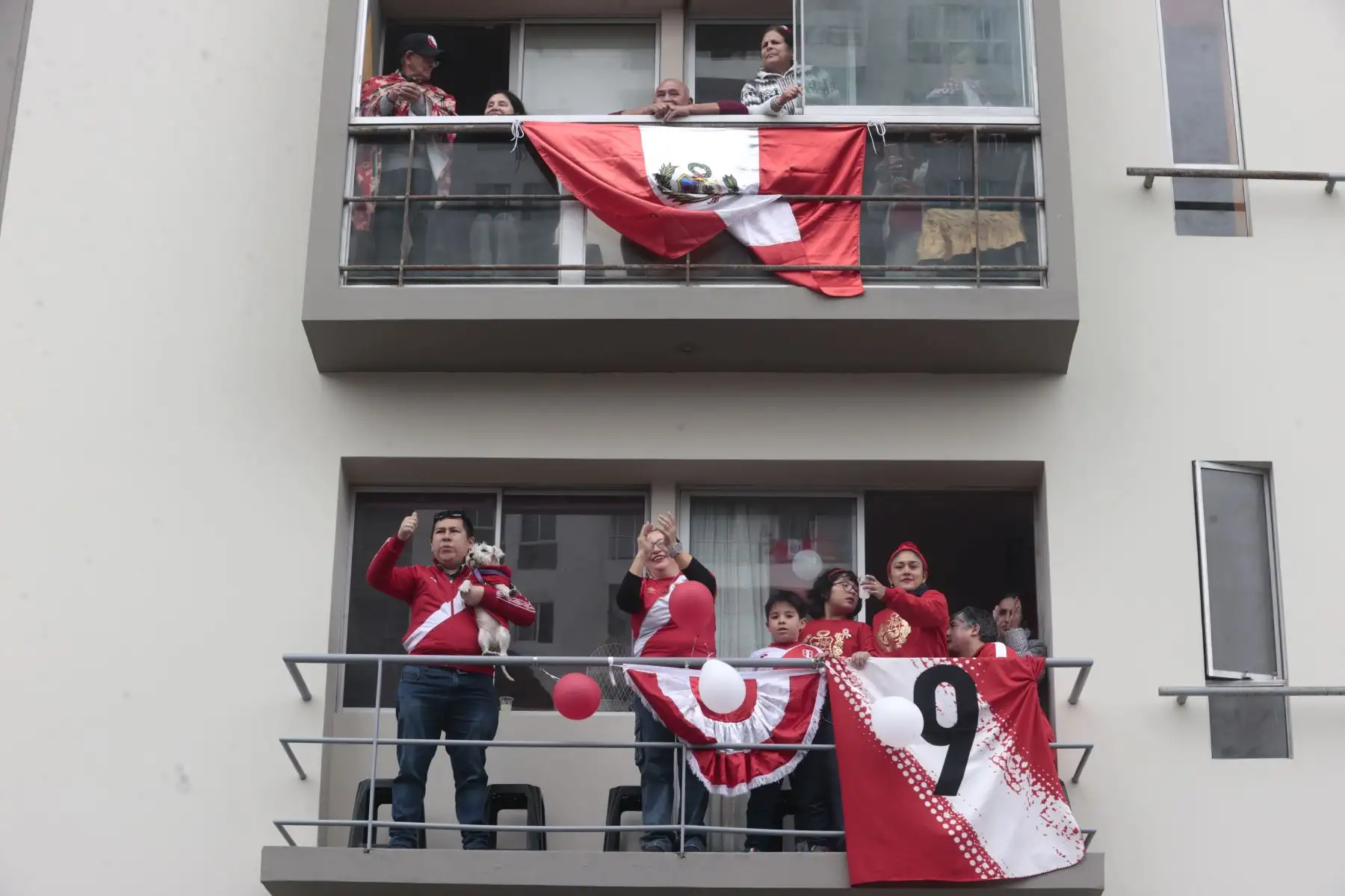 Delegaciones participan en la Gran Parada y Desfile Cívico Militar 2025 como parte de los actos conmemorativos por el 204° aniversario de la Independencia del Perú.
Foto: ANDINA/Vidal Tarqui